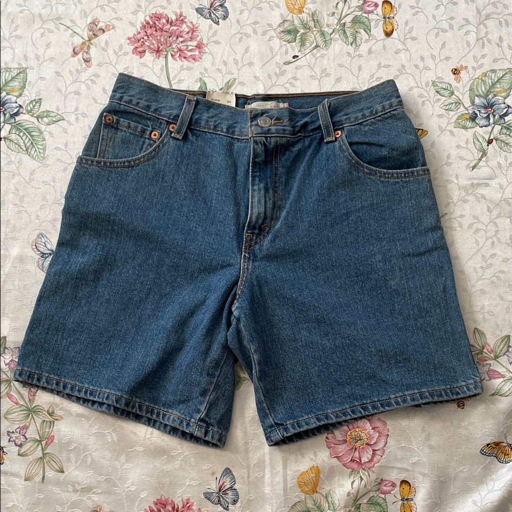 Levi’s Relaxed Denim Shorts 550 Sz 8 Misses